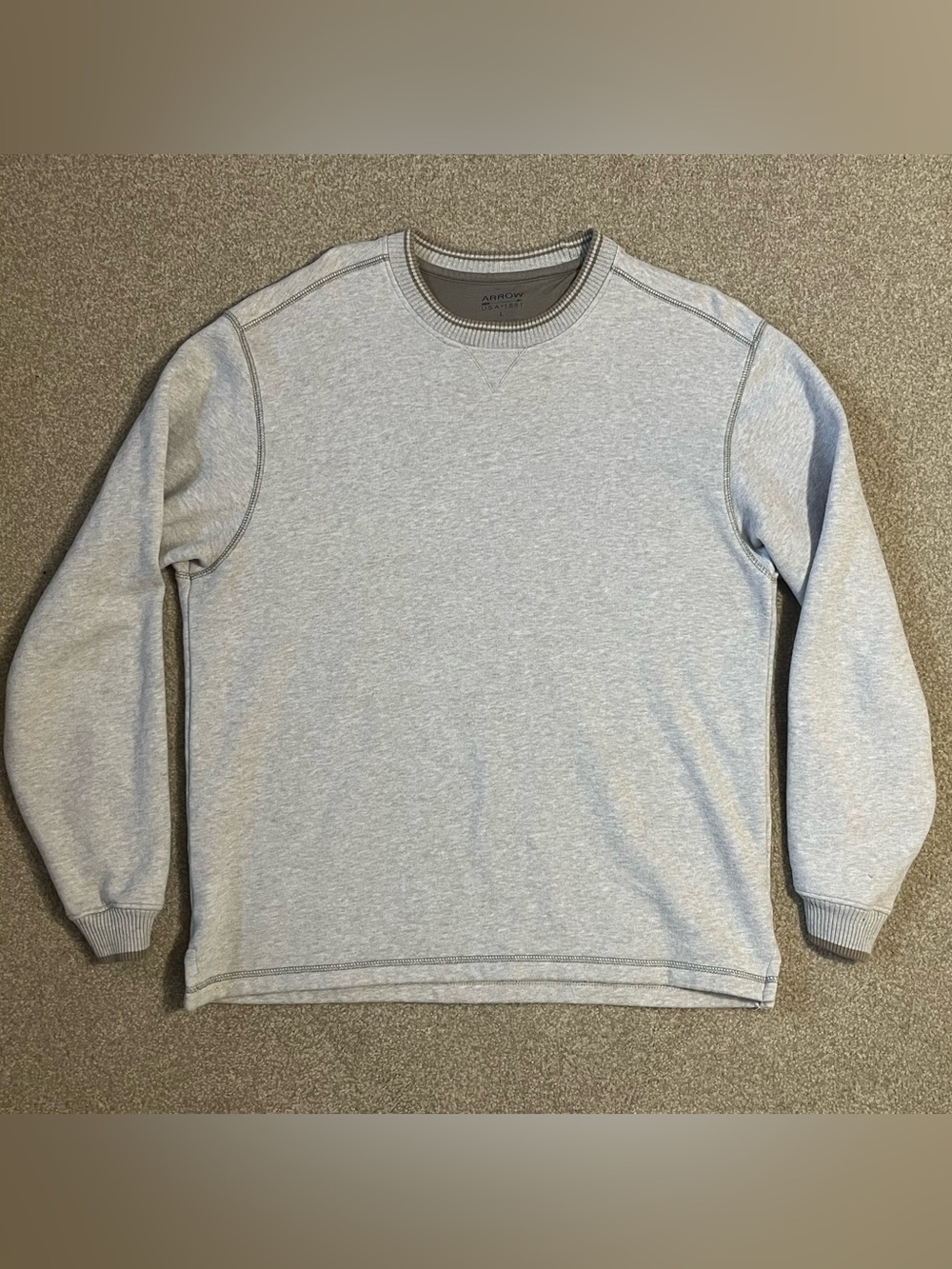 Arrow Men's Heather Light Gray Crewneck Sweater